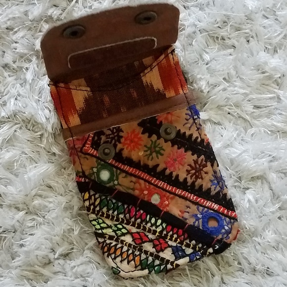 Boho Tapestry & Leather Card Holder - Picture 3 of 3